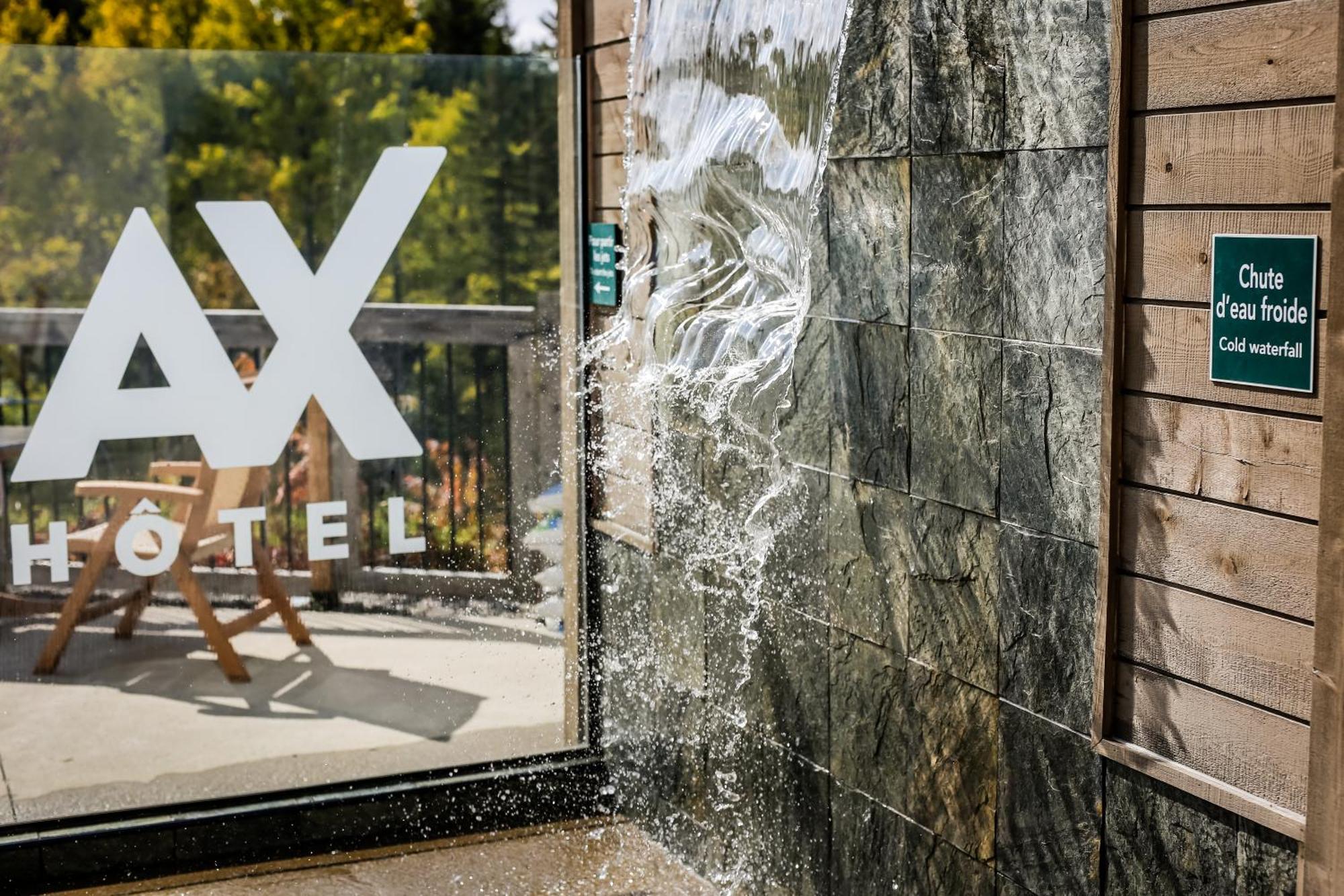 Ax Hotel Mont-Tremblant Bagian luar foto