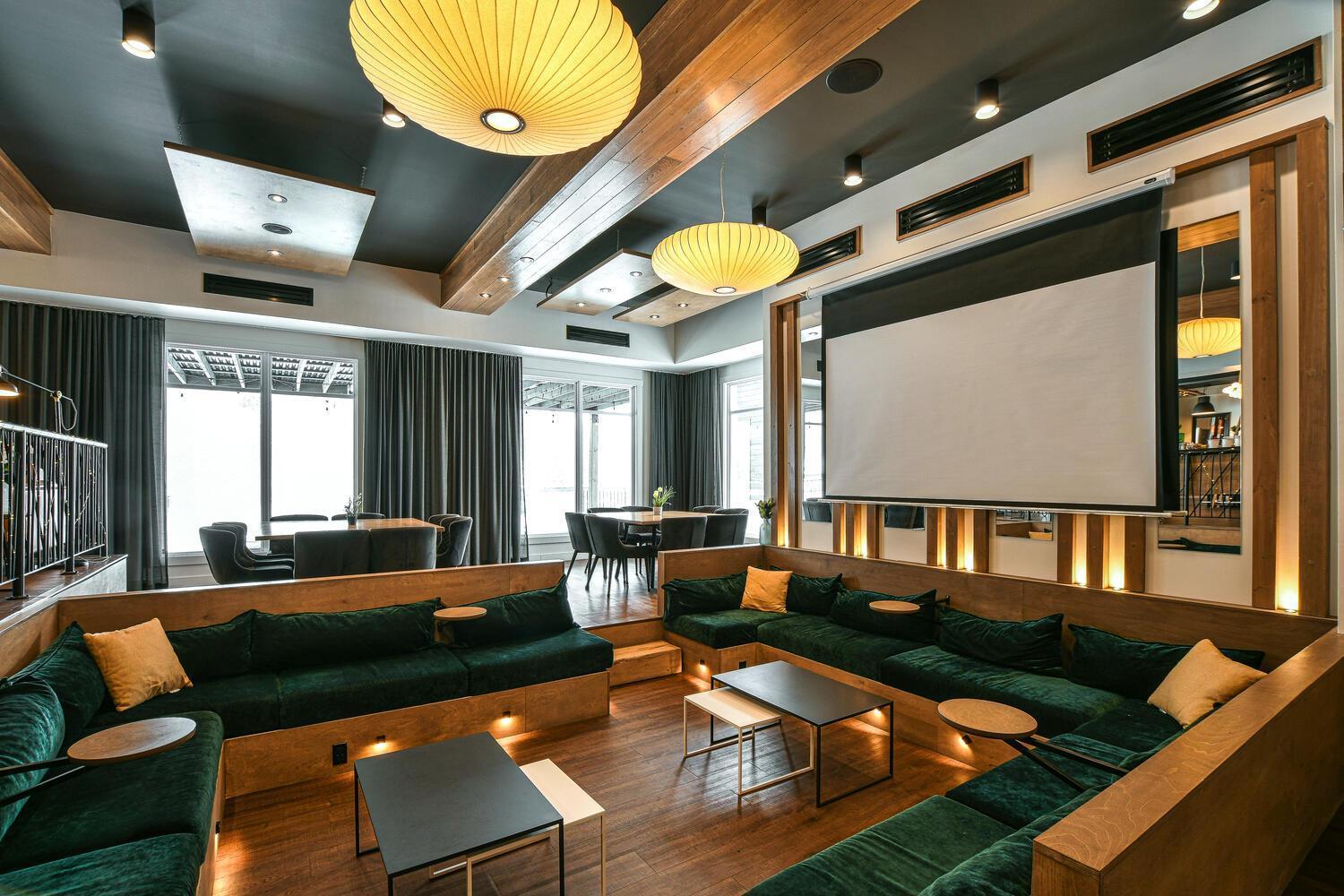 Ax Hotel Mont-Tremblant Bagian luar foto