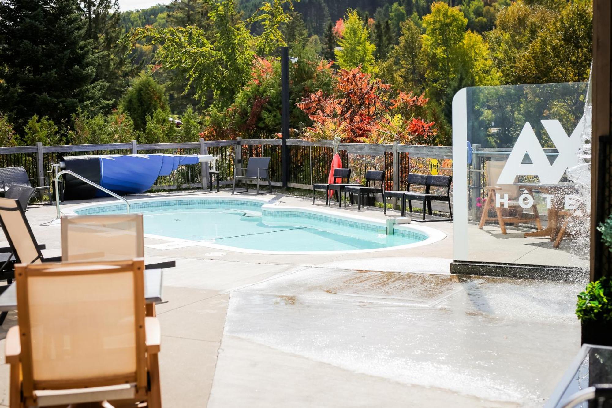 Ax Hotel Mont-Tremblant Bagian luar foto