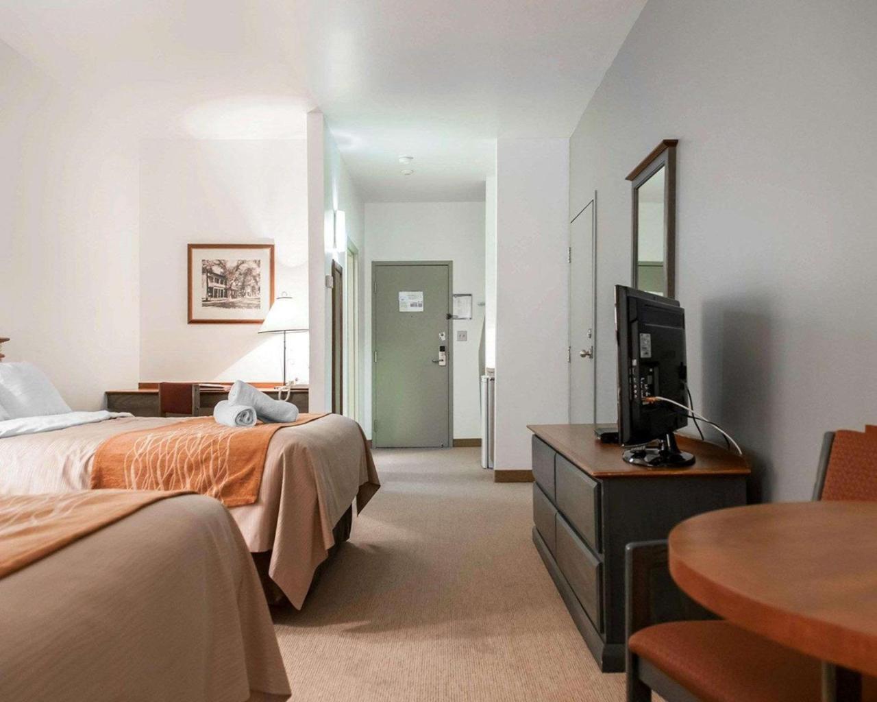 Ax Hotel Mont-Tremblant Bagian luar foto