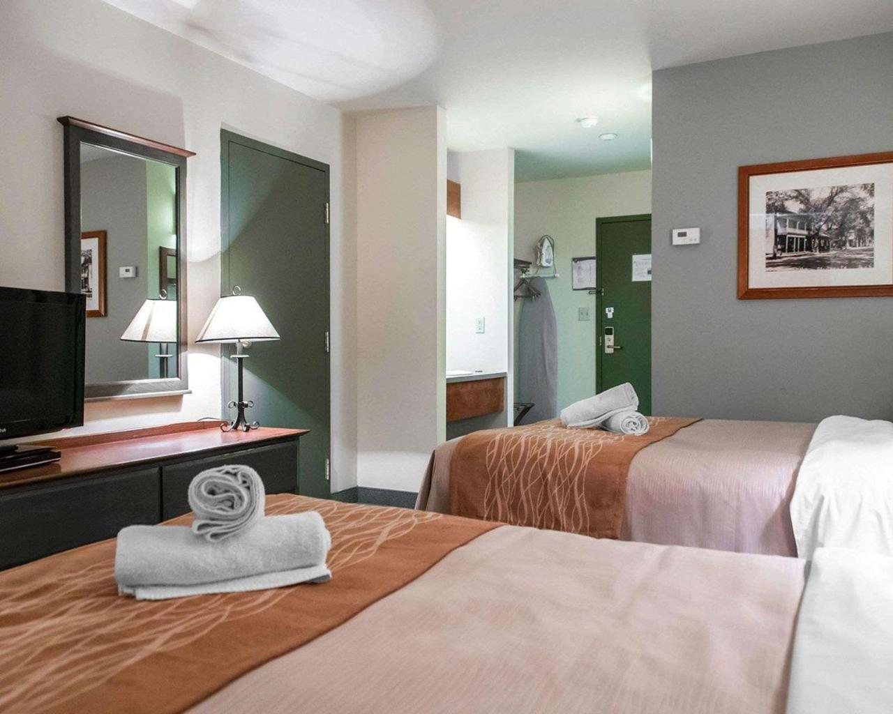 Ax Hotel Mont-Tremblant Bagian luar foto