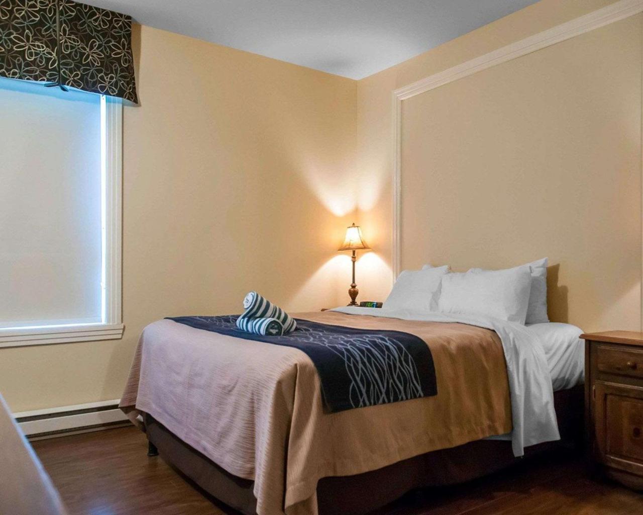 Ax Hotel Mont-Tremblant Bagian luar foto