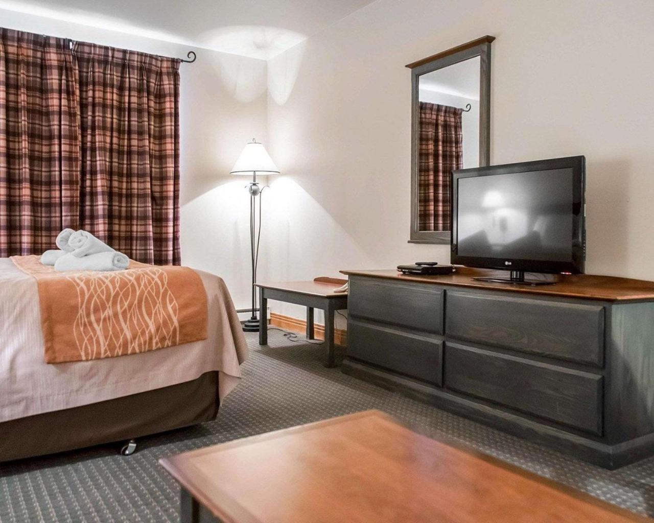 Ax Hotel Mont-Tremblant Bagian luar foto
